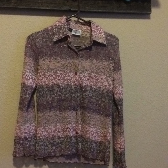 Beautiful hombre lace blouse - Picture 1 of 3